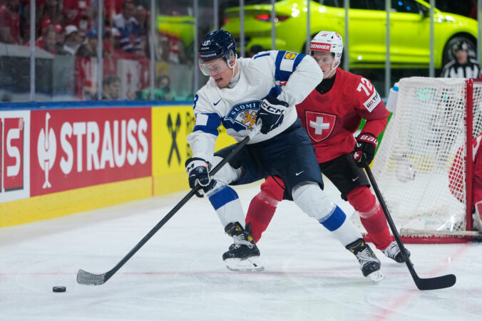 Fotografie: Hokej finále Švajčiarsko - Fínsko na MS v hokeji 2026.