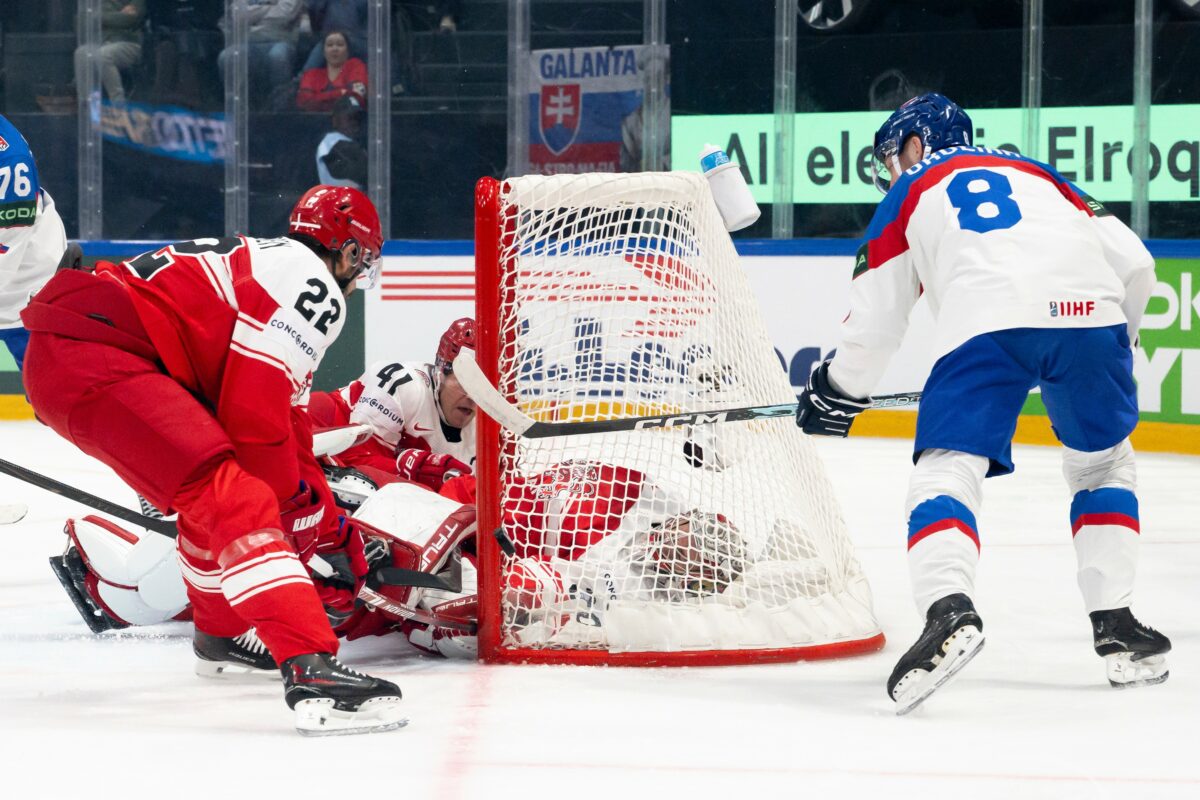 Fotografie zo zápasu Slovensko - Dánsko na MS v hokeji 2026.