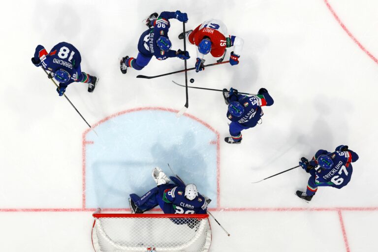 Fotografie zo zápasu Česko - Taliansko na MS v hokeji 2026.