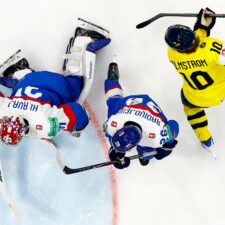 Fotografie zo zápasu Slovensko - Švédsko na MS v hokeji 2026.