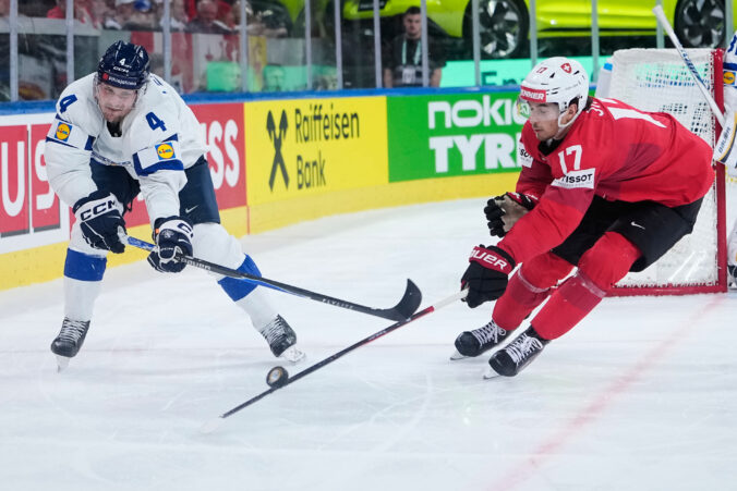 Fotografie: Hokej finále Švajčiarsko - Fínsko na MS v hokeji 2026.