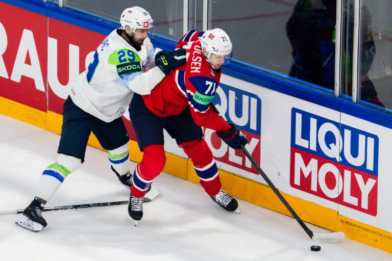 Fotografie zo zápasu Nórsko - Slovinsko na MS v hokeji 2026.
