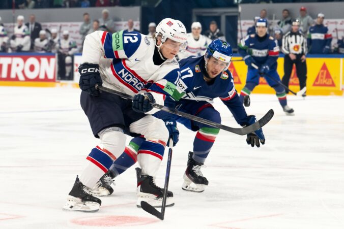 Fotografie zo zápasu Taliansko - Nórsko na MS v hokeji 2026.