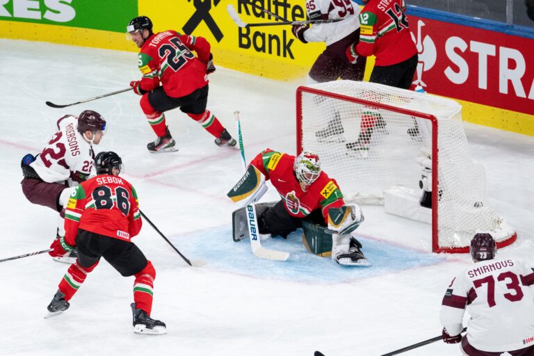 Fotografie zo zápasu Maďarsko - Lotyšsko na MS v hokeji 2026