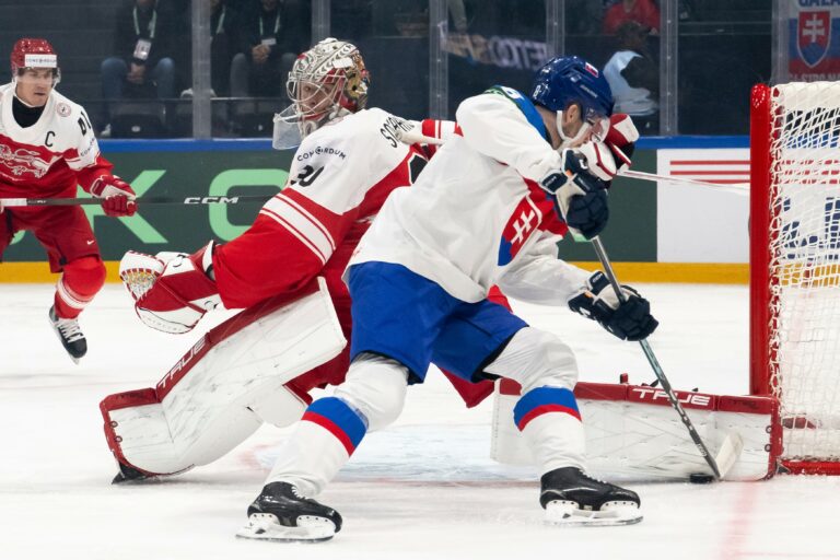 Fotografie zo zápasu Slovensko - Dánsko na MS v hokeji 2026.