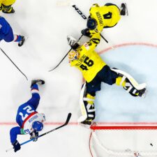 Fotografie zo zápasu Slovensko - Švédsko na MS v hokeji 2026.
