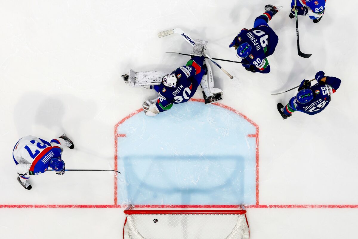 Fotografie zo zápasu Slovensko - Taliansko na MS v hokeji 2026.