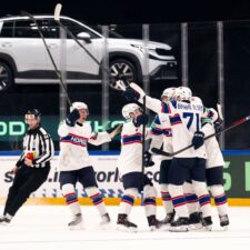 Fotografie zo zápasu Kanada - Nórsko na MS v hokeji 2026.