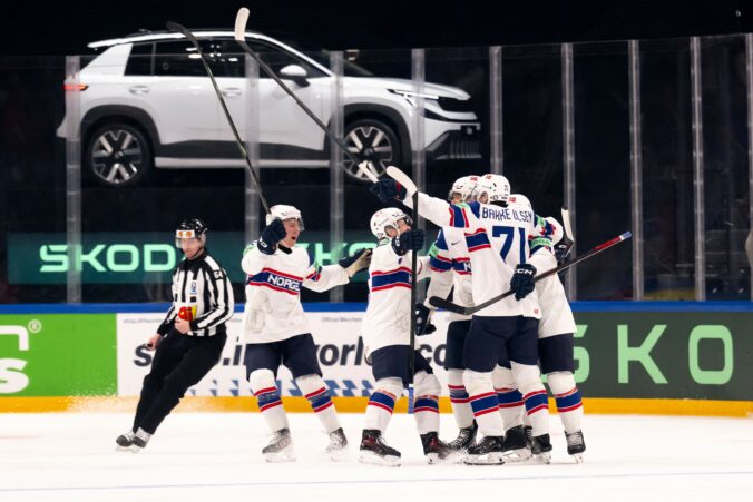 Fotografie zo zápasu Kanada - Nórsko na MS v hokeji 2026.
