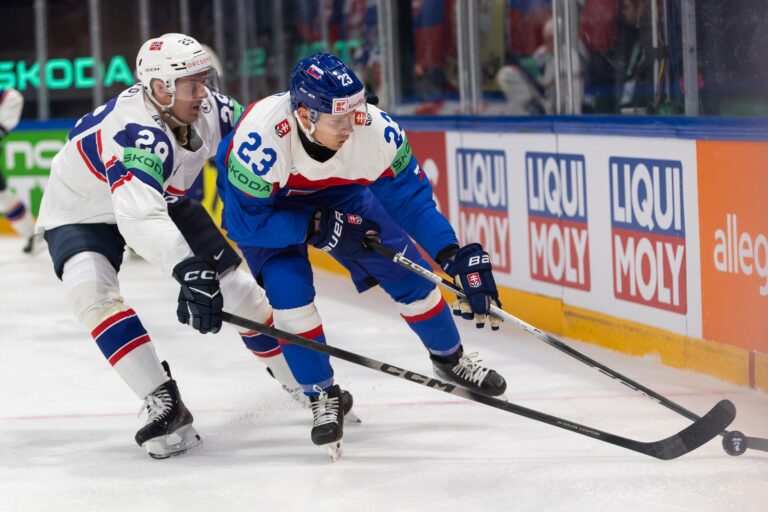 Fotografie zo zápasu Slovensko - Nórsko na MS v hokeji 2026.