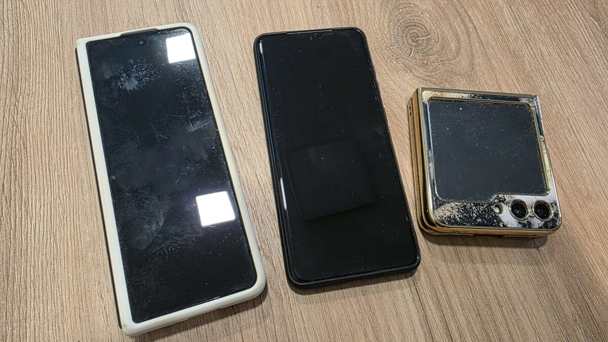 staré mobily