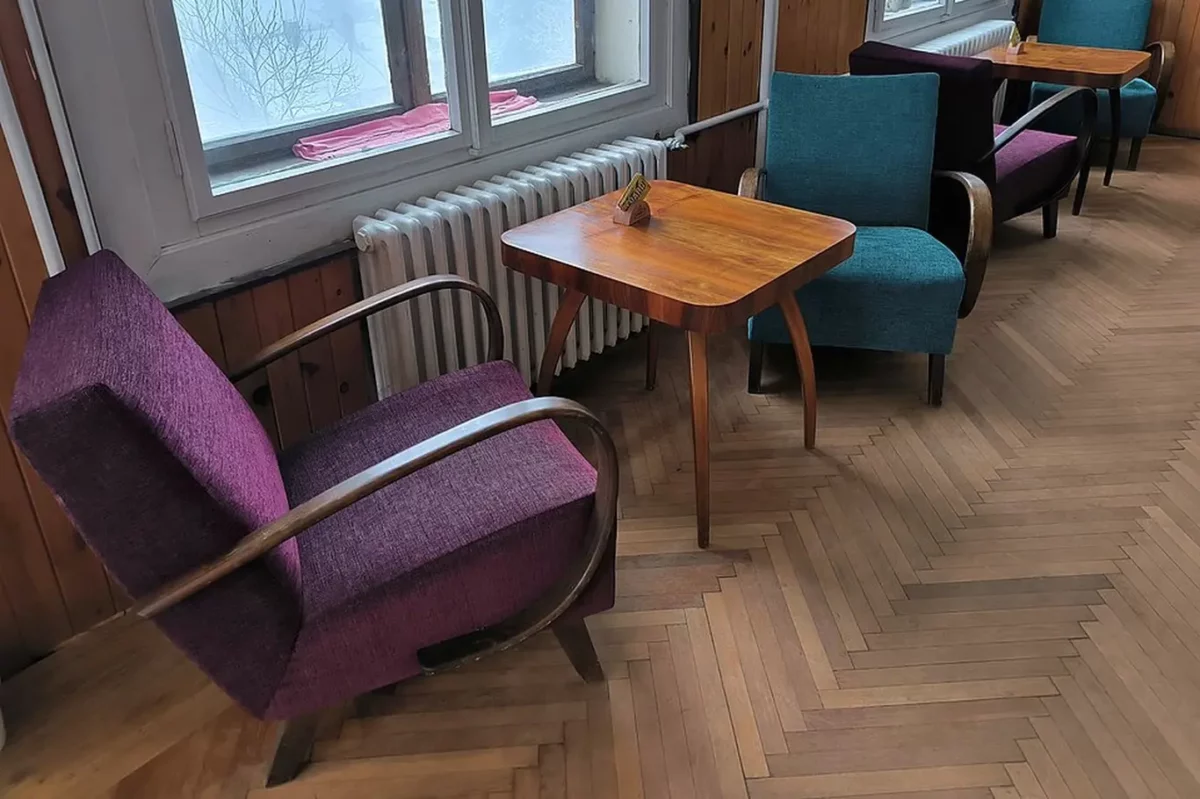 kreslo Halabala