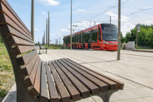 BRATISLAVA: Petržalská električka