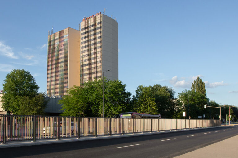 Petržalská električka - nová križovatka pri Technopole