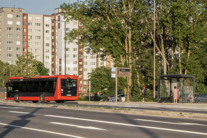 Petržalská električka - nová križovatka pri Technopole