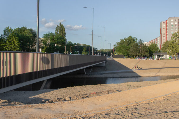 Petržalská električka - nová križovatka pri Technopole