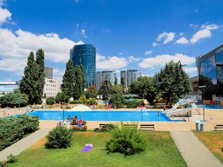 Mestské kupaliská Bratislava