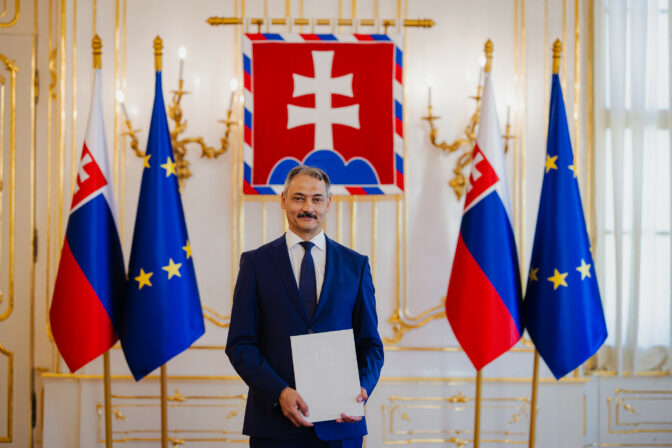 PREZIDENT: Nový predseda Regulačnej rady ÚRSO