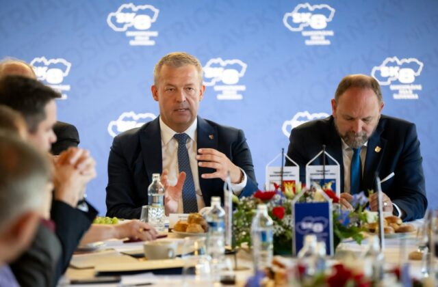 Samosprávy žiadajú väčší vplyv na eurofondy, upozorňujú aj na financovanie sociálnych služieb – FOTO