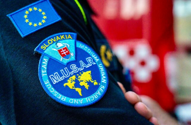 Českí hasiči uviazli v Karibiku, do Venezuely ich prepraví slovenský vládny špeciál