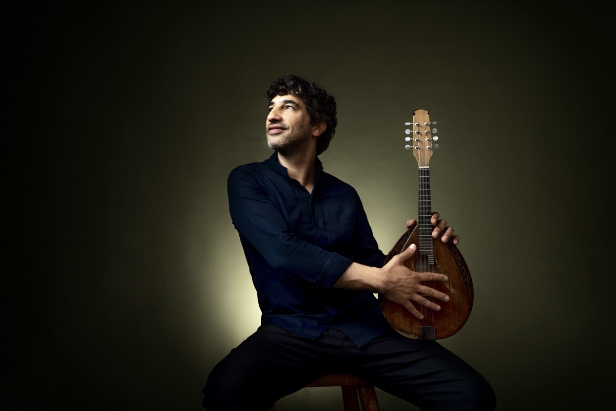 Avi avital_foto harald hoffmann.jpg