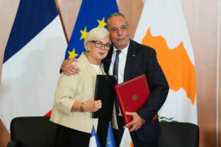 Cyprus France Defense