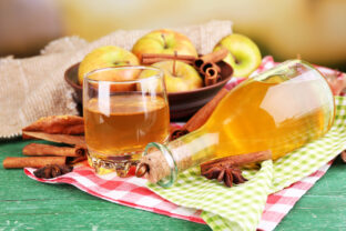nápoj z jablčného octu
