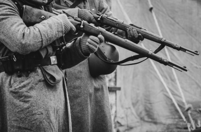Milióny Nemcov zisťujú pravdu o svojich rodinách. Nový archív odhalil tajomstvá z čias Hitlera