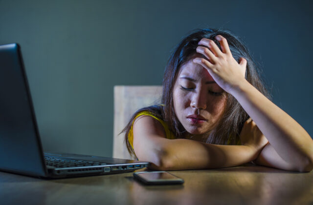 Mladý Fín cez Snapchat sexuálne zneužíval stovky detí, čelí masívnej obžalobe