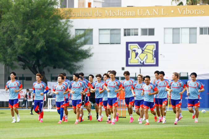 Japonskí futbalisti pred MS 2026 museli v Mexiku dvakrát zmeniť tréningové ihrisko. Aký bol dôvod?