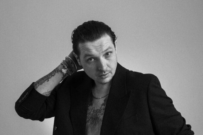 Johnnewman_studio_april26_aaronparsonsphotography2_highres_21.jpg