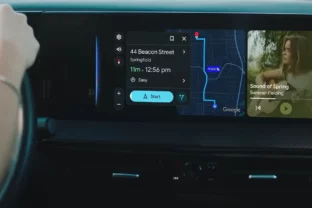 Koniec bezplatného zrkadlenia? Automobilky dávajú stopku Android Auto, lákajú ich miliardy z predplatného