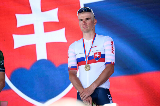 Asfalt sa lepil na gumy, ale Kubiš má víťazný hetrik z majstrovstiev Slovenska