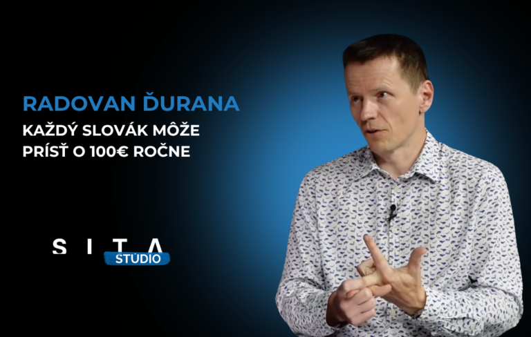 Radovan Ďurana v rozhovore s Andrejom Korimom počas nahrávania novej epizódy video podcastu v Štúdiu SITA.