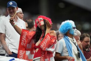 Fotografie zápasu semifinále Anglicko - Argentína na MS vo futbale 2026