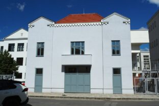 Aula kino trnavska univerzita.jpg