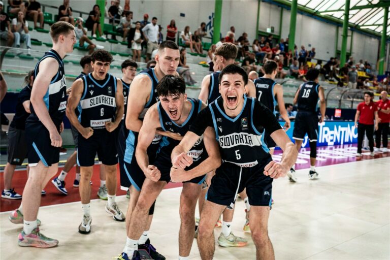 BASKETBAL ME18: Slovensko - Dánsko
