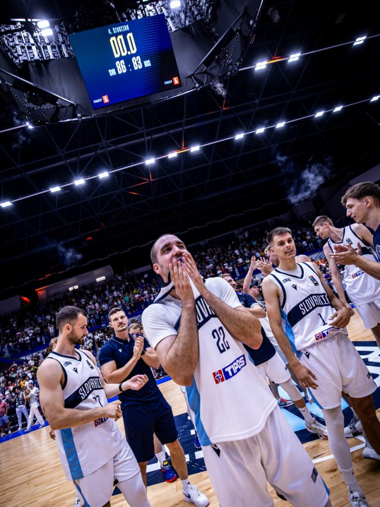 BASKETBAL: Slovensko - Kosovo