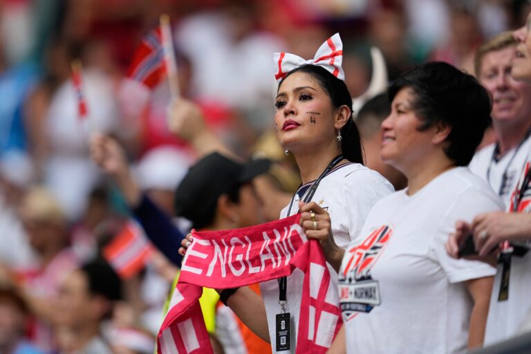 Fotografie zápasu štvrťfinále Nórsko - Anglicko na MS vo futbale 2026.
