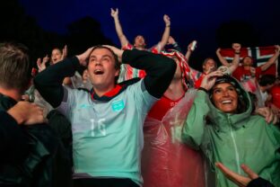 Nórski futbaloví fanúšikovia