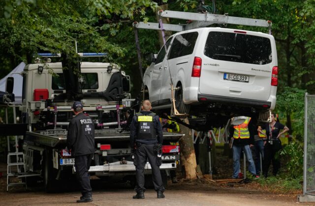 Útočník z Berlína sa pred smrtiacim útokom prihlásil k Islamskému štátu