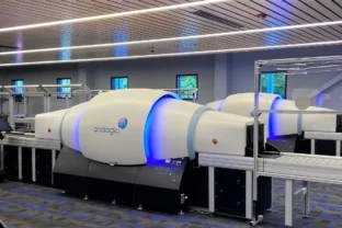 Nové 3D rentgeny na európskych letiskách menia spôsob bezpečnostných kontrol