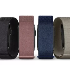 Náramek slúži k diskrétnemu a průběžnému sledování kondice, museli by ste neustále ovládať. Všetky namerané údaje nájdete v aplikácii Garmin Connect. Samotný náramek je nenápadný a pohodlne se nosí celý deň. Garmin CIRQA Smart Band je odolný voči vode do 5 ATM a možno ho nosiť nielen na zápästí, ale aj na hornú časť paže.