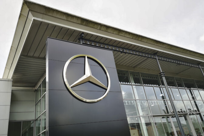 Mercedes Showroom with Logo - UK