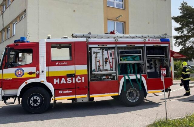 V Rimavskej Sobote vybuchol stánok s langošmi, ľudia vybehli len sekundu pred explóziou