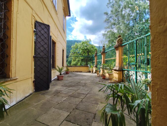 Zámok Jezeří nad obrovským lomom ukrýva jeden z najsilnejších príbehov Česka