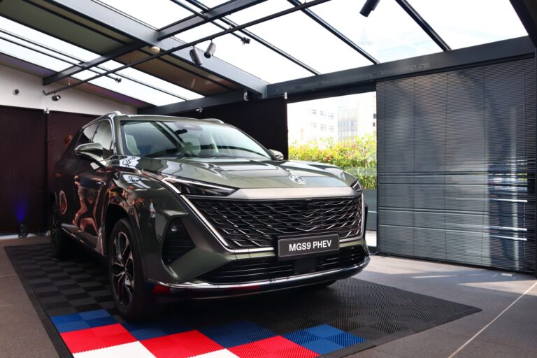 Mgs9 phev na slovensku03.jpg