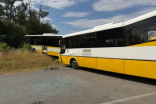 Nehoda znojemsko autobus.webp