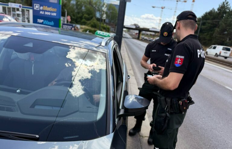 Policia.jpeg