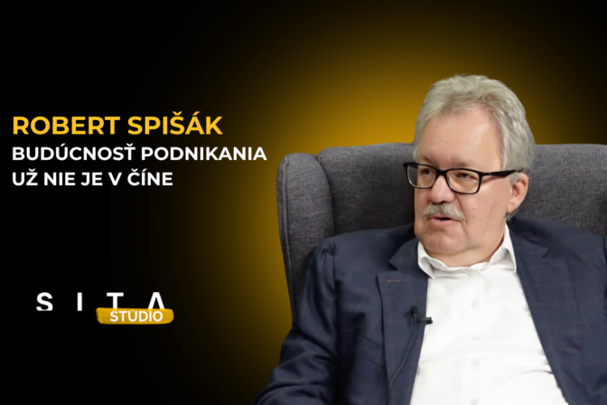 Robert Spišák v rozhovore s Miroslavom Wlachovským počas nahrávania video podcastu v Štúdiu SITA.